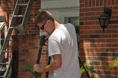 Pressure washing driveway cleaning in DFW